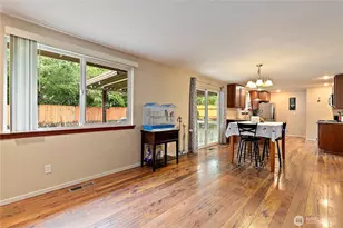 15902 Woodland Ave E, Puyallup, WA 98375 - Photo 7