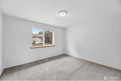 7409 Village Drive, Sumner, WA 98390 - Photo 19