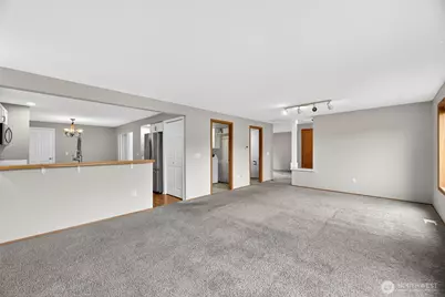 7409 Village Drive, Sumner, WA 98390 - Photo 5