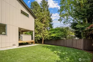 12112 94th Pl NE, Kirkland, WA 98034 - Photo 35