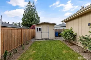 11921 SE 205th St, Kent, WA 98031 - Photo 35