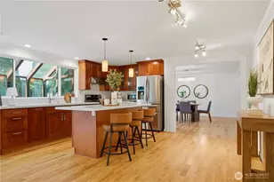 14213 SE 45th Pl, Bellevue, WA 98006 - Photo 9