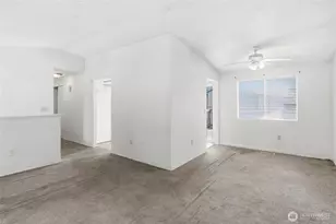 3713 SW 338th Pl, Federal Way, WA 98023 - Photo 5