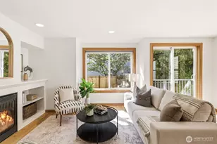9243 Ashworth Ave N, Seattle, WA 98103 - Photo 3