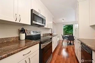 220 SW 200th St, Normandy Park, WA 98166 - Photo 13