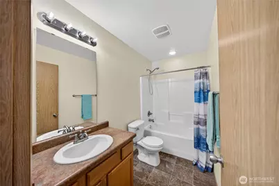 5670 Swift Creek Drive, Mount Vernon, WA 98273 - Photo 27