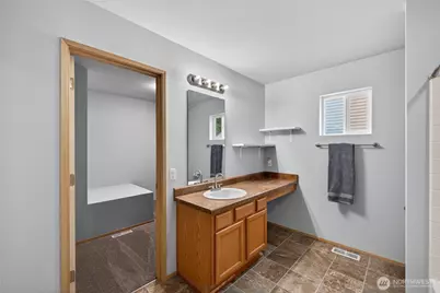 5670 Swift Creek Drive, Mount Vernon, WA 98273 - Photo 23
