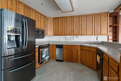 651 SE Bayshore Drive #E102, Oak Harbor, WA 98277 - Photo 19