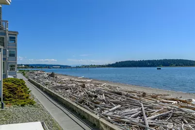 651 SE Bayshore Drive #E102, Oak Harbor, WA 98277 - Photo 33