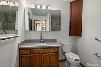 651 SE Bayshore Drive #E102, Oak Harbor, WA 98277 - Photo 11