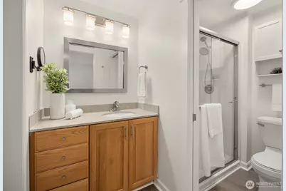 3428 108th Place NE #1, Bellevue, WA 98004 - Photo 17