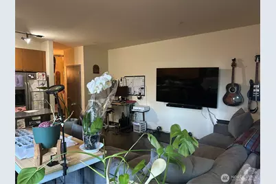 1414 12th Avenue #205, Seattle, WA 98122 - Photo 3