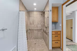 18012 1st Ave NW, Shoreline, WA 98177 - Photo 23