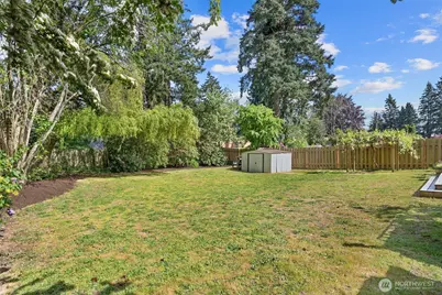 18012 1st Avenue NW, Shoreline, WA 98177 - Photo 29