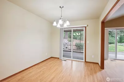 2336 W Castleman Street, Longview, WA 98632 - Photo 9