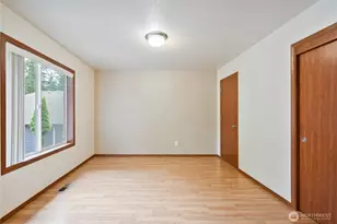 2336 W Castleman St, Longview, WA 98632 - Photo 13