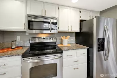 1044 NE Swanson Way, Poulsbo, WA 98370 - Photo 11