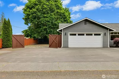 1044 NE Swanson Way, Poulsbo, WA 98370 - Photo 5