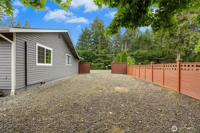 1044 NE Swanson Way, Poulsbo, WA 98370 - Photo 3