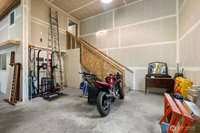 8178 Sandy Road NE, Bremerton, WA 98311 - Photo 9