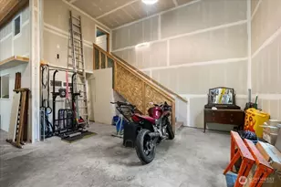 8178 Sandy Rd NE, Bremerton, WA 98311 - Photo 9