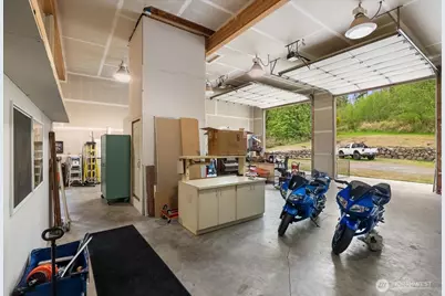 8178 Sandy Road NE, Bremerton, WA 98311 - Photo 15