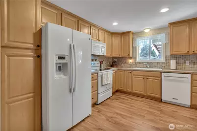 22314 50th Avenue Ct E, Spanaway, WA 98387 - Photo 9