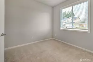 18208 37th Ave Ct E, Tacoma, WA 98446 - Photo 7
