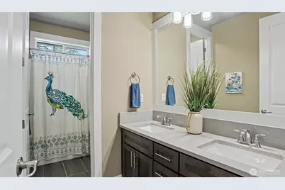 24020 NE 20th Street, Sammamish, WA 98074 - Photo 27