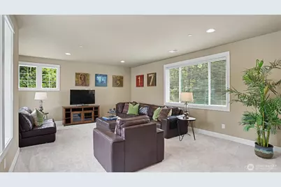 24020 NE 20th Street, Sammamish, WA 98074 - Photo 29