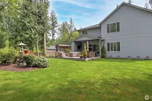 24020 NE 20th St, Sammamish, WA 98074 - Photo 33