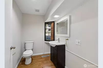 10702 Hill Terrace SW Terrace SW, Lakewood, WA 98498 - Photo 25