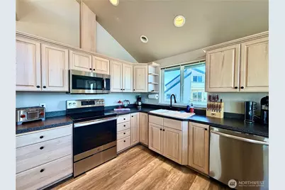 1593 E Ocean Shores Boulevard SW, Ocean Shores, WA 98569 - Photo 17