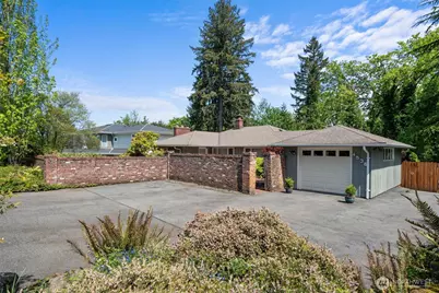 4536 119th Avenue SE, Bellevue, WA 98006 - Photo 1