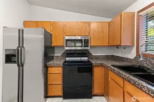 3701 Autumnwood Ct SE, Olympia, WA 98501 - Photo 17