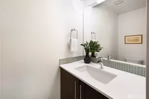 2705 S Charlestown St, Seattle, WA 98108 - Photo 23