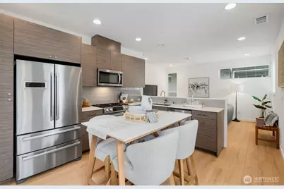 139 22nd Avenue E #A, Seattle, WA 98112 - Photo 7