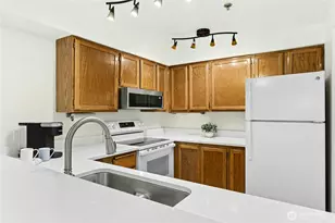 19410 Bothell Way NE, Bothell, WA 98011 - Photo 15
