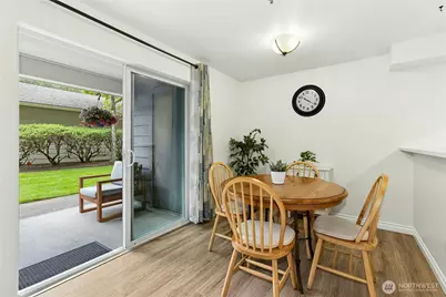 19410 Bothell Way NE #D103, Bothell, WA 98011 - Photo 11