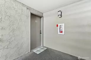 19410 Bothell Way NE, Bothell, WA 98011 - Photo 5