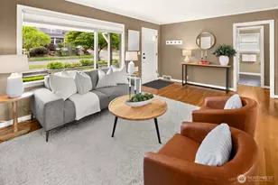 2660 36th Ave W, Seattle, WA 98199 - Photo 3