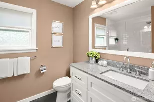 2660 36th Ave W, Seattle, WA 98199 - Photo 15