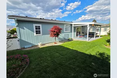 1819 Heritage Drive, Wenatchee, WA 98801 - Photo 3