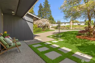 6311 121st Ave SE, Bellevue, WA 98006 - Photo 3
