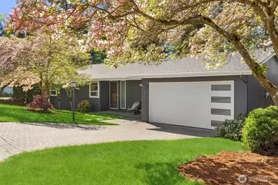 6311 121 Avenue SE, Bellevue, WA 98006 - Photo 1