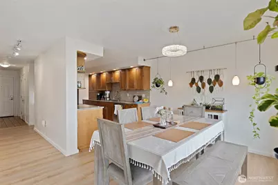 610 Wheeler Street #301, Seattle, WA 98109 - Photo 13