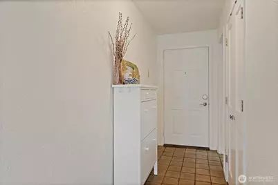 610 Wheeler Street #301, Seattle, WA 98109 - Photo 15