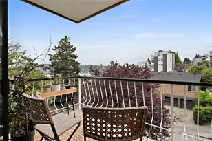 610 Wheeler St, Seattle, WA 98109 - Photo 5
