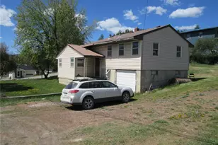 148 N Portland St, Republic, WA 99166 - Photo 1