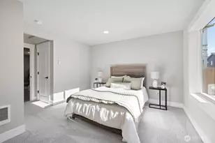 1102 168th St SW, Lynnwood, WA 98037 - Photo 3